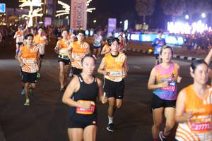 BIB: 2271, 23590, 27773
                            <button type="button" onclick="openModal(23168332)" class="btn btn-primary btn-sm float-right btn-popup" data-toggle="modal" data-target=".modal-high-quality">
                        <i class="fas fa-shopping-cart"></i> Add to Cart
                    </button>
                                            <button type="button" onclick="isThisMe(23168332, true)" class="btn btn-success btn-sm float-right btn-popup btn-isme hidden" data-toggle="tooltip" data-placement="bottom" title="นี่คือรูปของคุณใช่ไหม คลิกที่นี่เพื่อเอาเข้าอัลบั้ม">
                        <i class="fas fa-plus"></i> Add to album
                    </button>
                    <button type="button" onclick="isThisMe(23168332, false)" class="btn btn-warning btn-sm float-right btn-popup btn-isnotme hidden">
                        <i class="fas fa-ban"></i> Remove from album
                    </button>